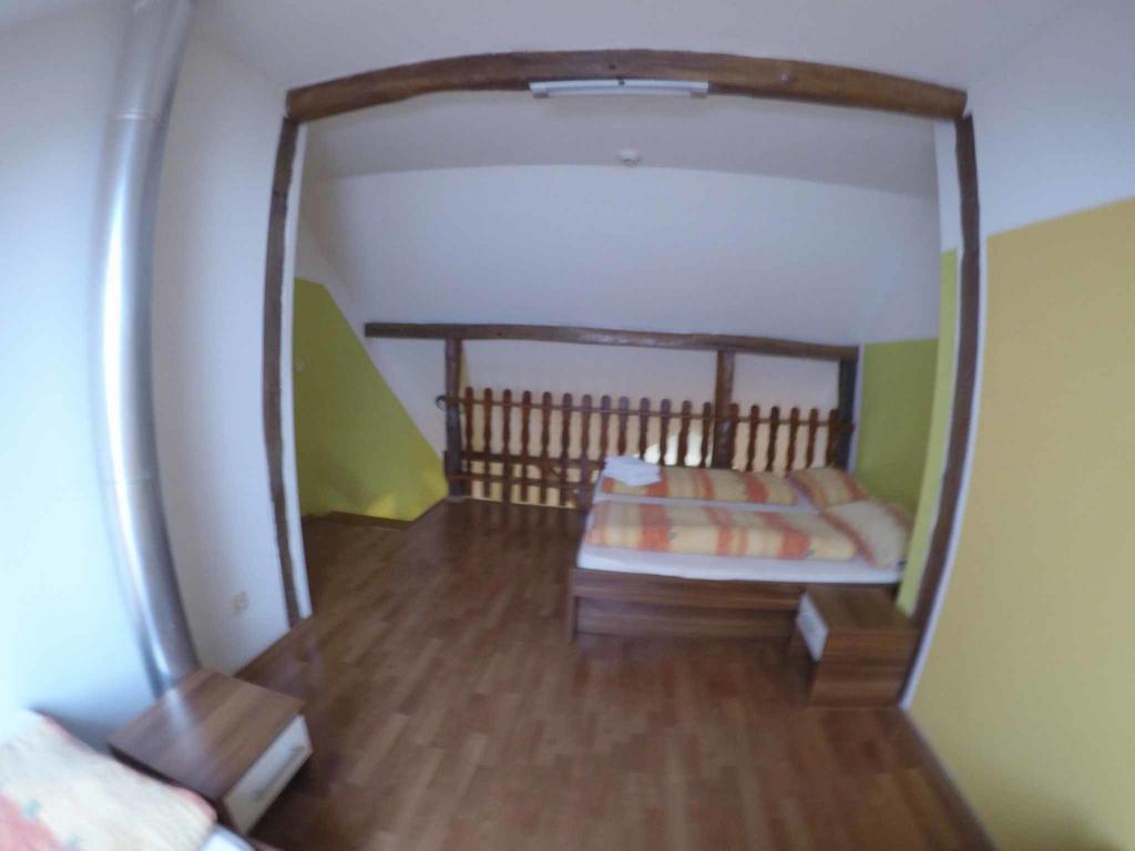 Penzion U Holuba Hradčovice Buitenkant foto