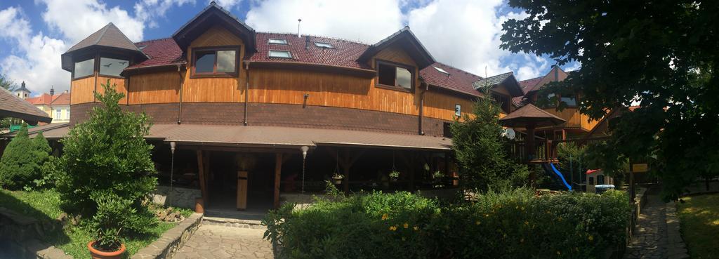Penzion U Holuba Hradčovice Buitenkant foto