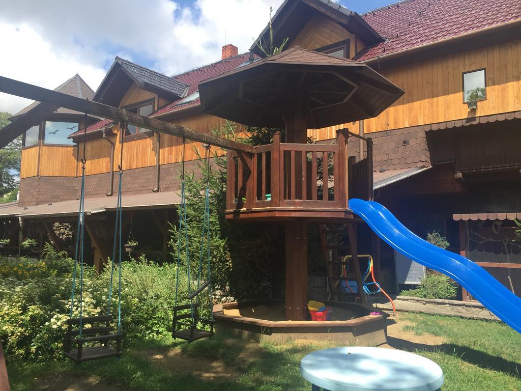 Penzion U Holuba Hradčovice Buitenkant foto